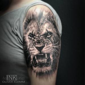Löwe Tattoo
